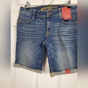 Arizona Jean Co. Size 5 Bermuda Short NWT